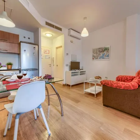 Apartment Lyrioshomes Apartamento Estudio La Biznaga Malaga